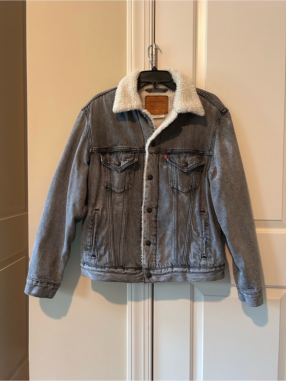 Levi's grey washed denim sherpa trucker jacket